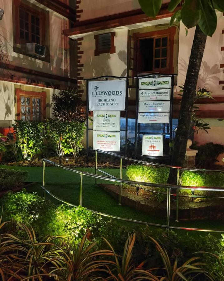 Highland Village Beach Resort Candolim Exterior photo